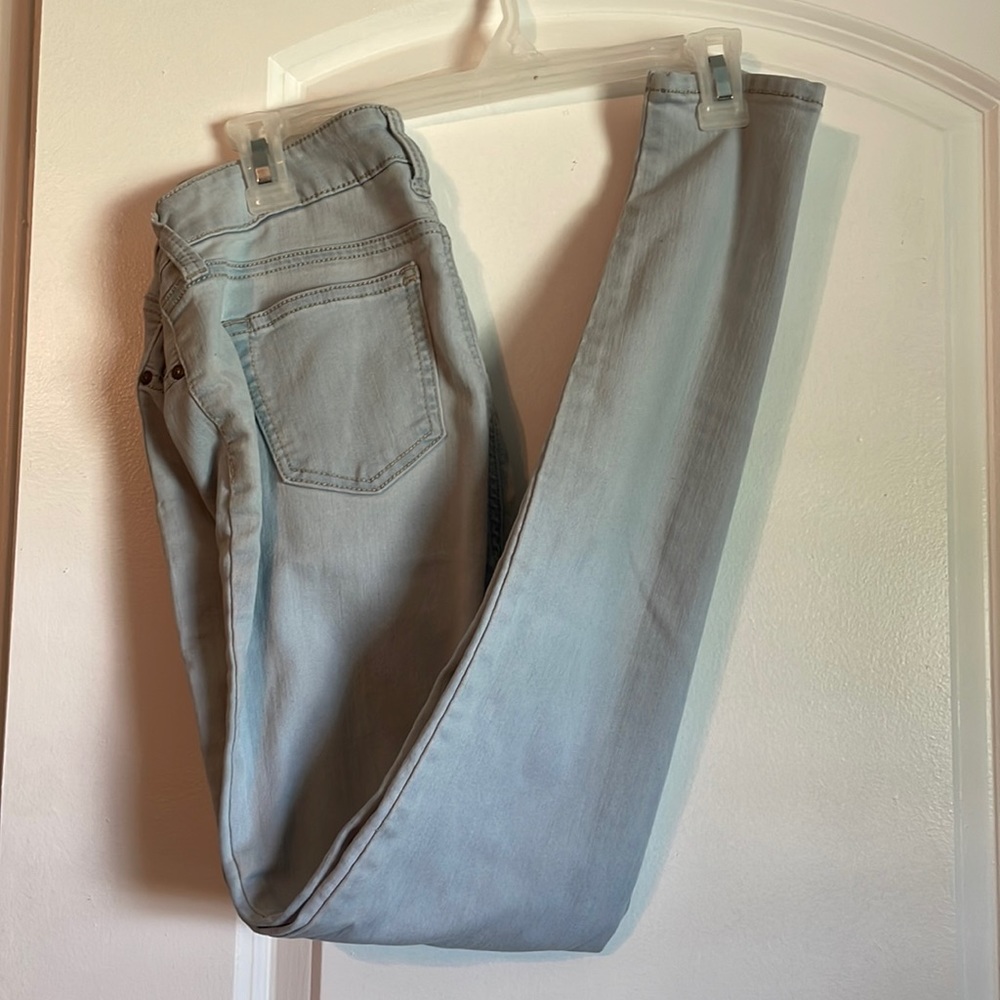 Skinny jeans